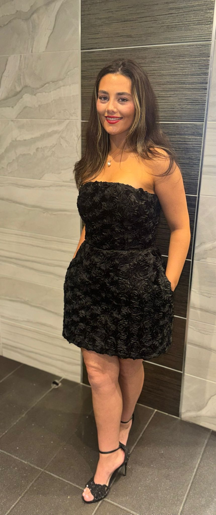 Maisy Black- Nadine Merabi image 3