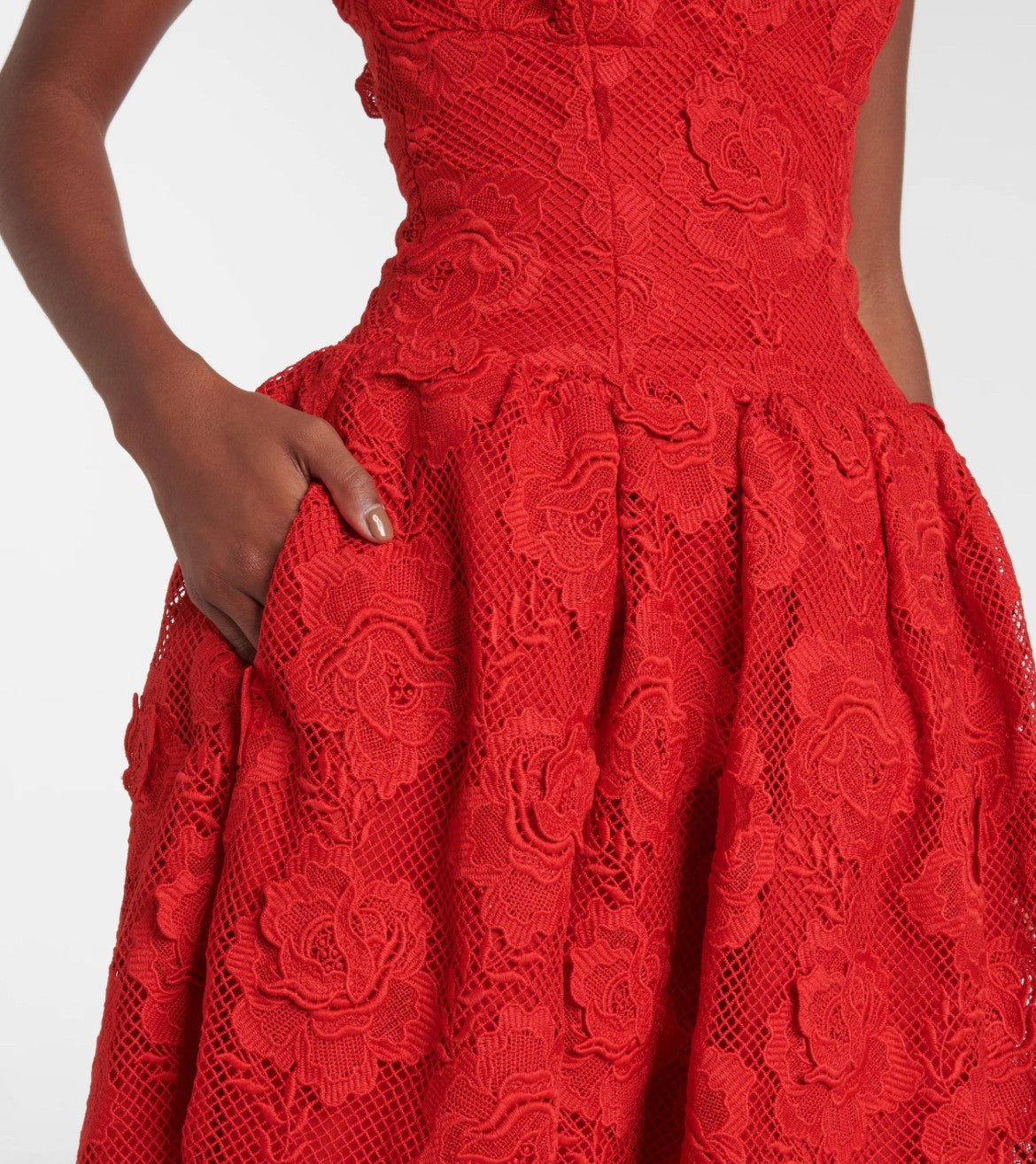 Self Portrait- red bandeau-style lace midi