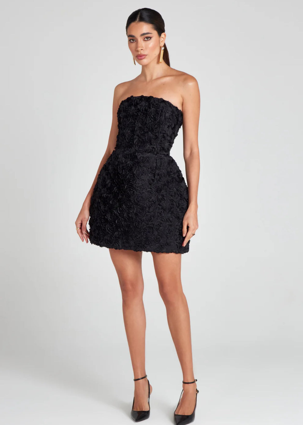 Maisy Black- Nadine Merabi image 4